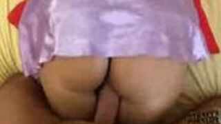 Jebanie laseczki w czarnych stringach