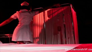 Seks pielęgniarka solo