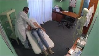 Wyruchał ja i od razu wyzdrowiała 