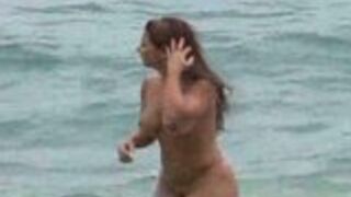 Viviane Araujo jest super