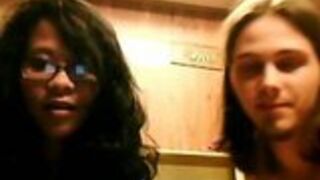 Amatorskie zabawy z okularnicą