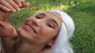 Mamuśka w okularkach zadowala jego członka 