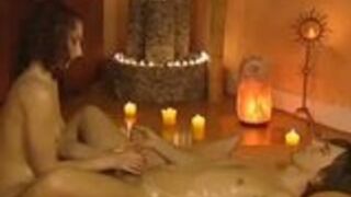 Ręczna robota przy świecach