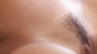 Porno zabawa w lesbijski orgazm