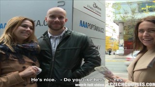 Dostali pieniądze za seks przed kamerą