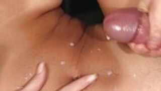 Jill Kelly ze sowim kochankiem w wannie