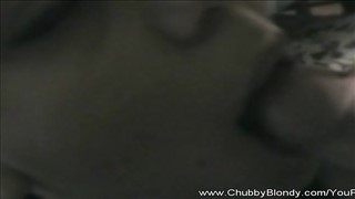 Rucha osiemnastolatkę w kakaowe oczko 