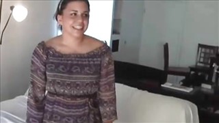 Realne jebanie chudego ogiera i brunetki