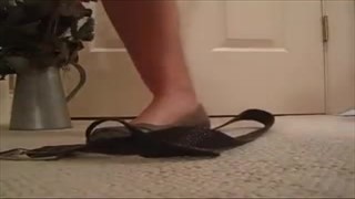 Kolo lubi kobiece stópki