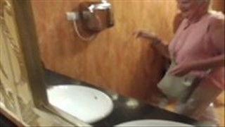 Rucha laskę i poddusza ja w sklepie