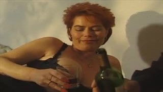 Ruda mama ma krągłe cycuszki