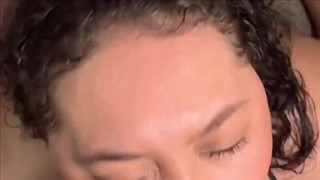 Seks z doświadczoną suczką w kuchni