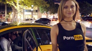 Gorąca laska preferuje rżnięcie w furze