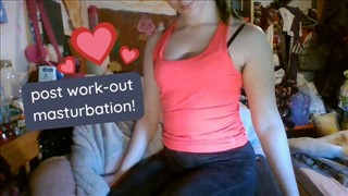 Młody posuwa mamusię w hotelowym pokoju