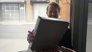 Zasłonięte oczka fajnej lodziary