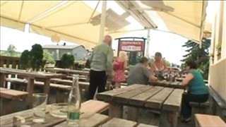 Sex na balkonie z dziadkiem