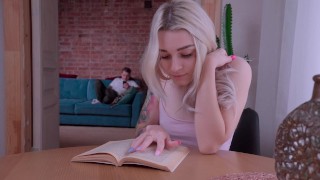 Igraszki z rosyjską siostrzyczką