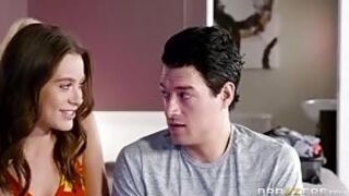 Cudowna Lana Rhoades robi loda o poranku