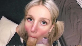 Suczka w kitkach ciągnie kutasa