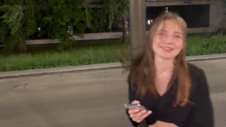 Wygolona cipka osiemnastolatki