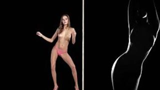 Kocie ruchy wysportowanej striptizerki