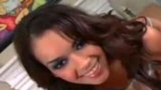 Daisy Marie proves she's a real star