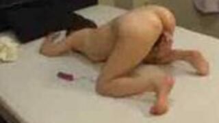 Japanese using her sextoy