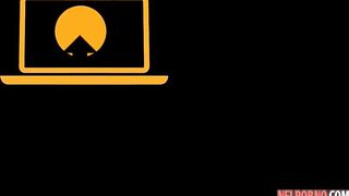 Rosyjskie Porno: Gadanie i Ostre Pieprzenie z Przyrodnią Siostrą