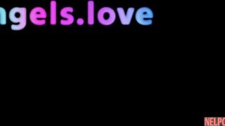 Dwie Kumpelki Planują Seks: Lesbijskie Igraszki i Ostry Numerek