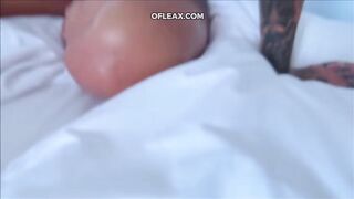 Macocha Mandy Foxxx Kusi Wielkimi Cyckami