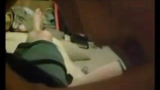 Młoda żonka od zawsze lubiła kochać się przed kamerką