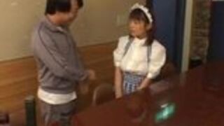 Japońska pokojówka